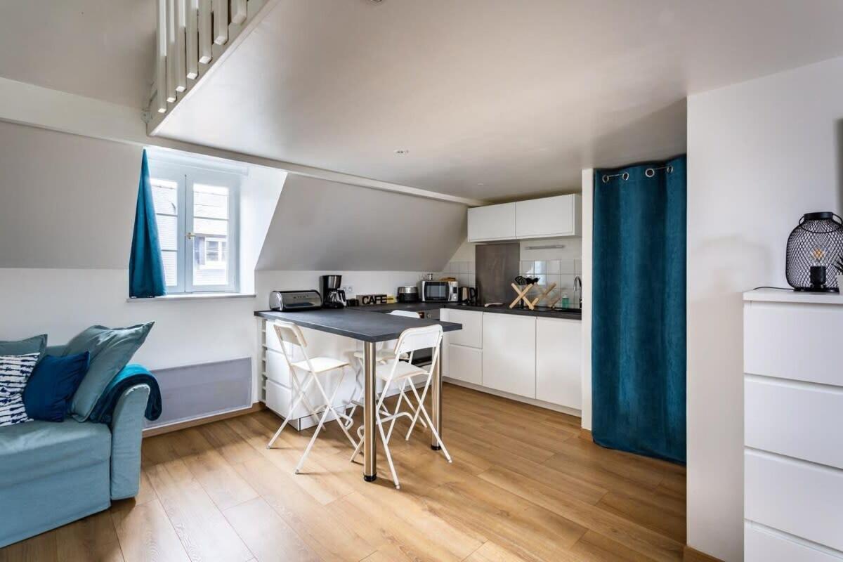 サン・マロLe Petit Pastel - Joli Duplex - Proche De La Plageアパートメント エクステリア 写真